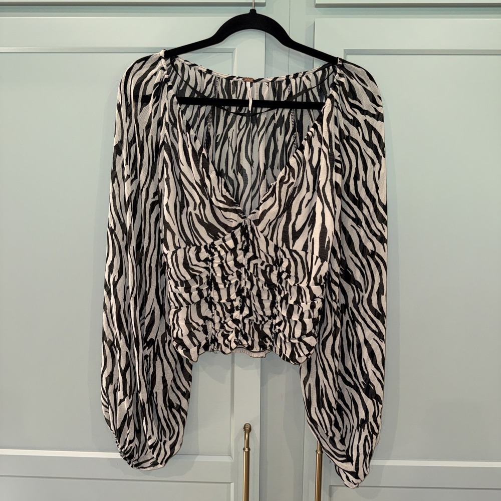 Free People Balloon Sleeve Ruched V-Neck Blouse in Zebra Print Medium